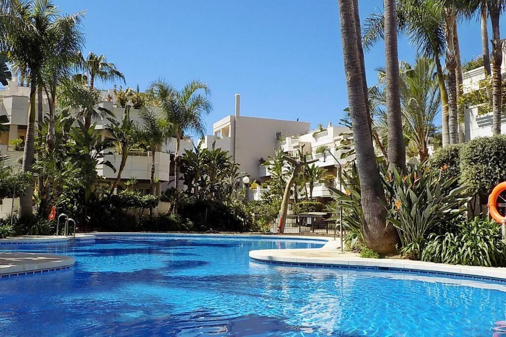 Fuente Aloha Apartment Марбеля Екстериор снимка