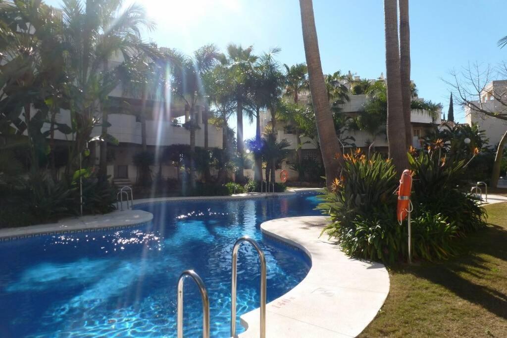 Fuente Aloha Apartment Марбеля Екстериор снимка
